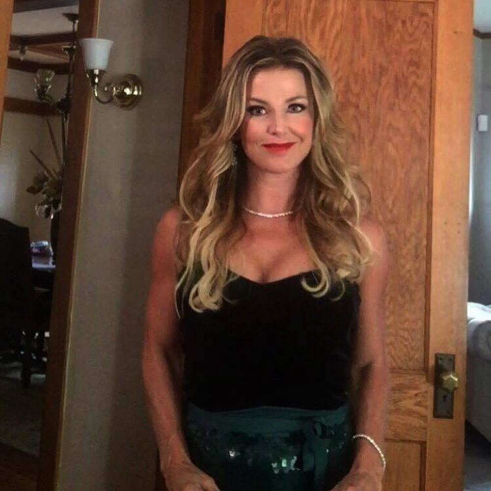 Meet your Posher, Michele